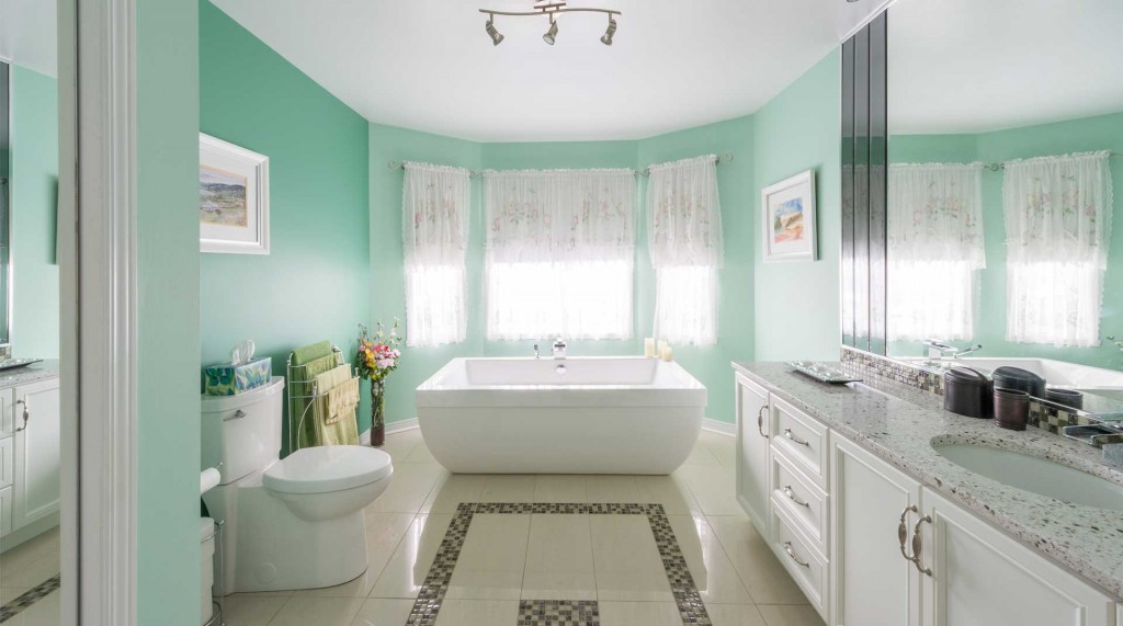 SERVICE RÉSIDENTIEL - SALLE DE BAIN VERDÂTRE